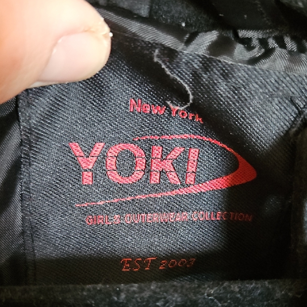Free W Bundle Yoki Black Hooded Jacket for Kids - Picture 3 of 8